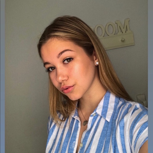 Meet your Posher, Shara - Picture 1 of 1